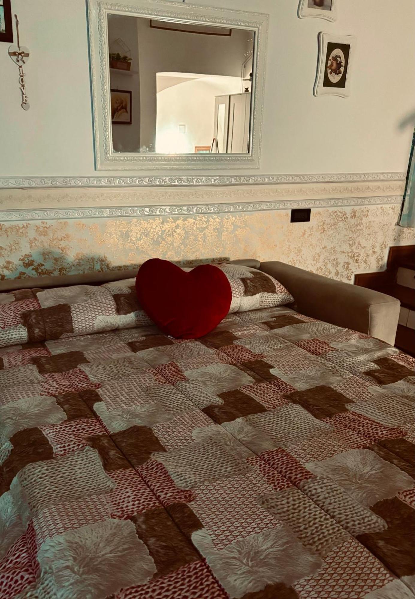 Appartamento Holiday House Il Castello Di Anna Vietri Esterno foto